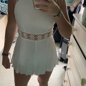 White flower romper
